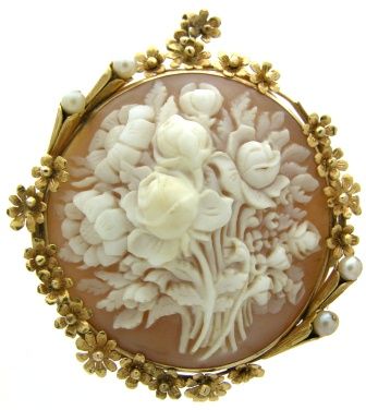14k gold and shell brooch cameo