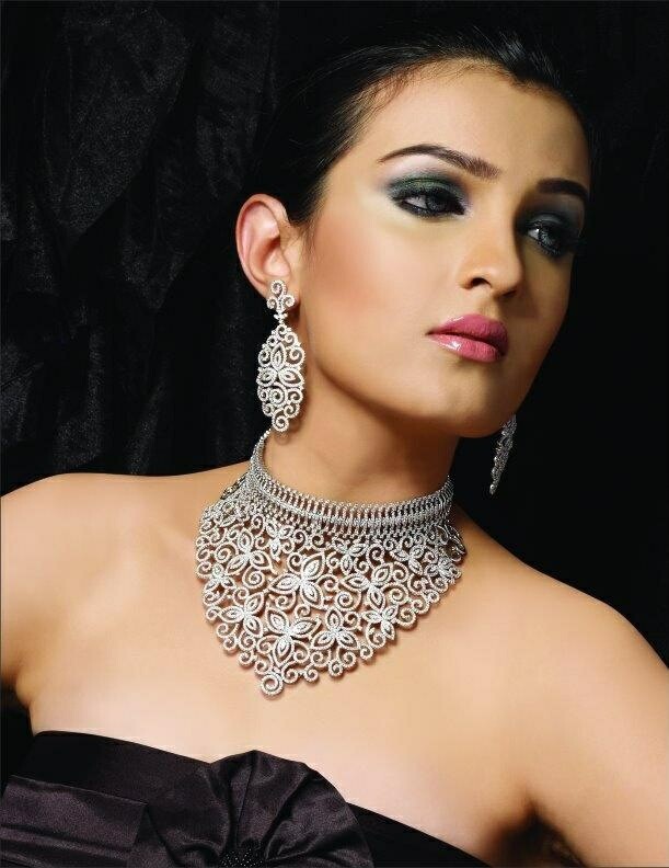 Gorgeous Diamond Necklace and Earrings