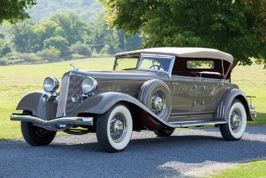1933 Chrysler Custom Imperial Dual Cowl Phaeton