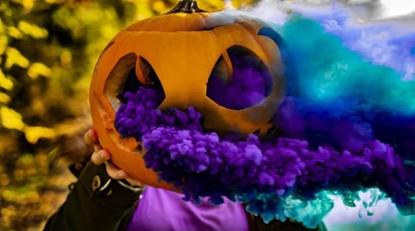 Pumpkin Smoke Bombs Are The Latest Halloween Trend And Everyone is Loving It